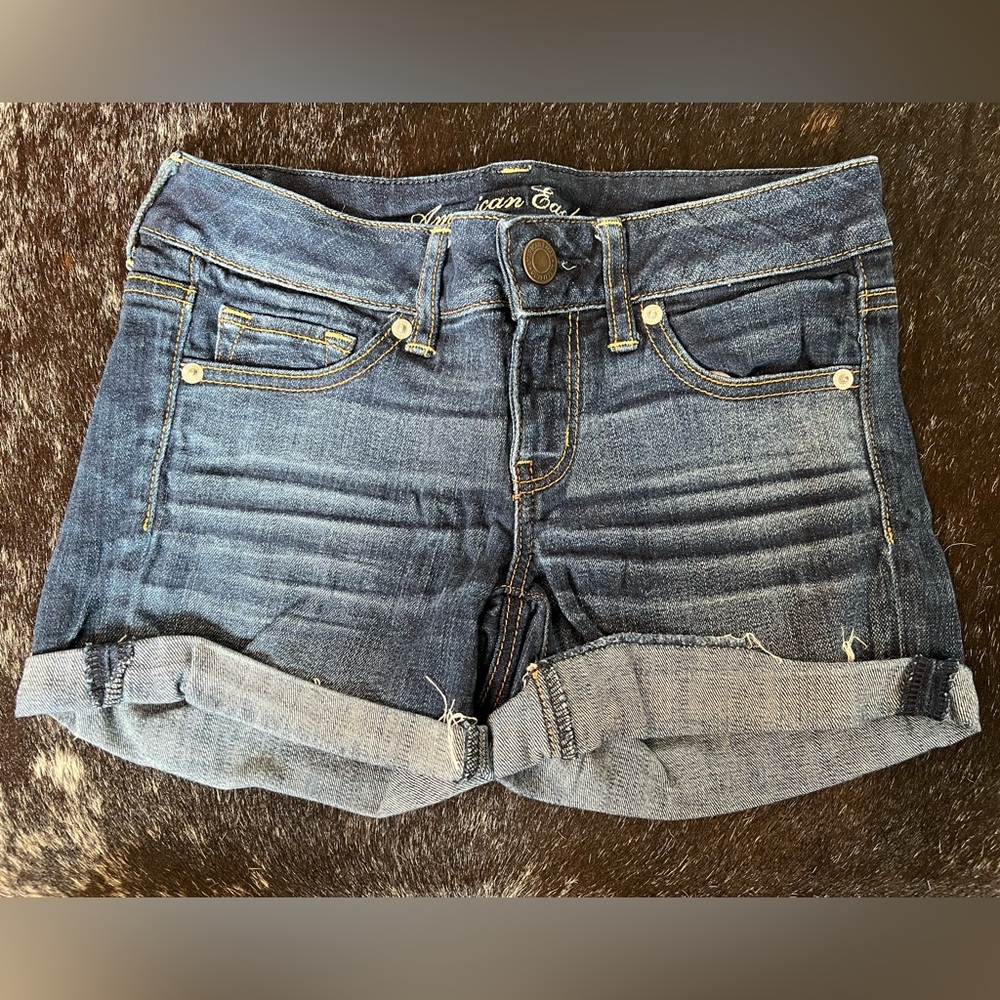 AEO Folded Cuff Midi Shorts